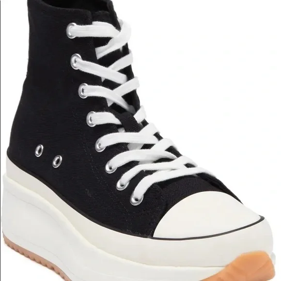 Winnona Lace-Up Platform Sneaker
MADDEN GIRL NWT size 7.5 - Picture 13 of 16